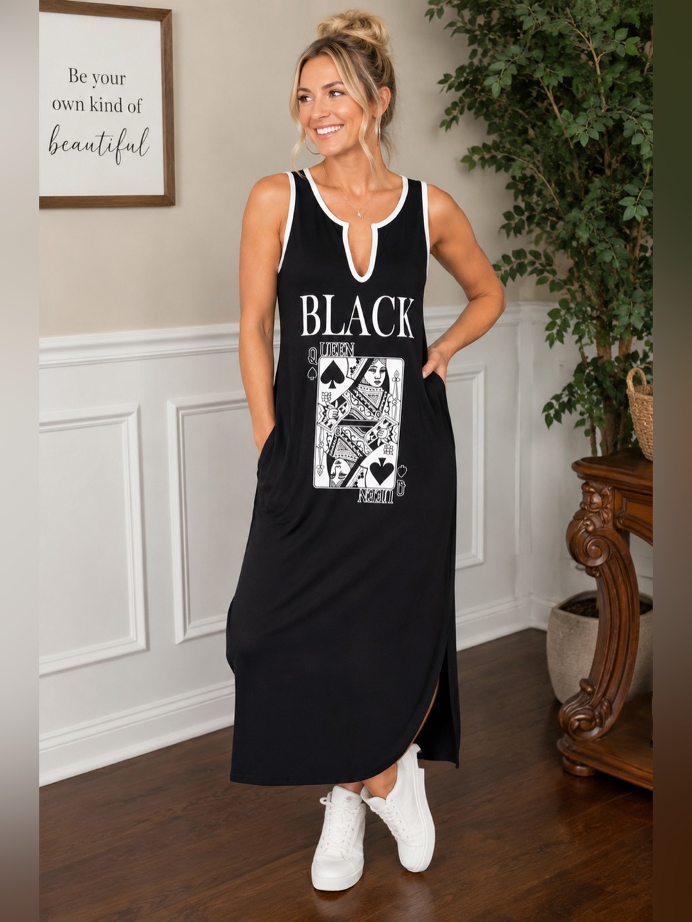 Black Sleeveless Graphic Maxi Dress with Queen of Spades Print